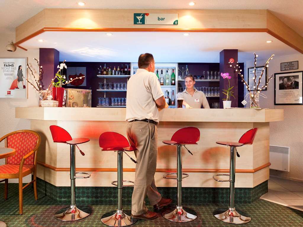 Ibis Provins Otel Restoran fotoğraf